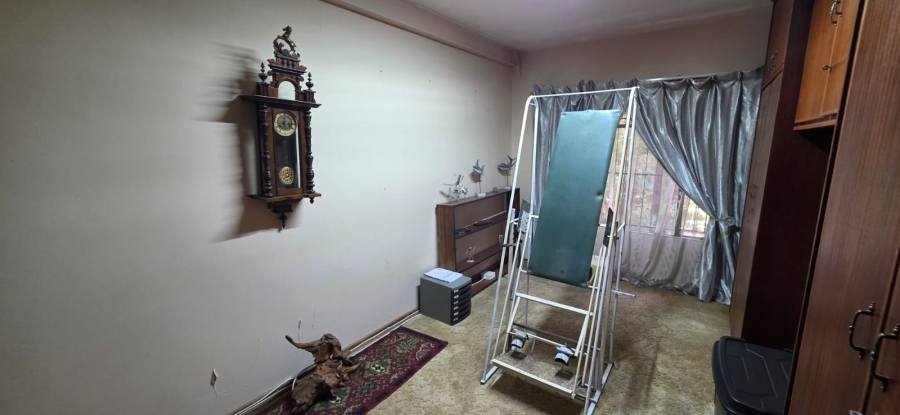 6 Bedroom Property for Sale in Wilkeville North West